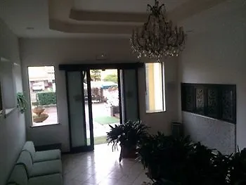 Hotel Italia 3*