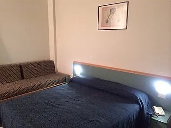 Italia Hotel 3*